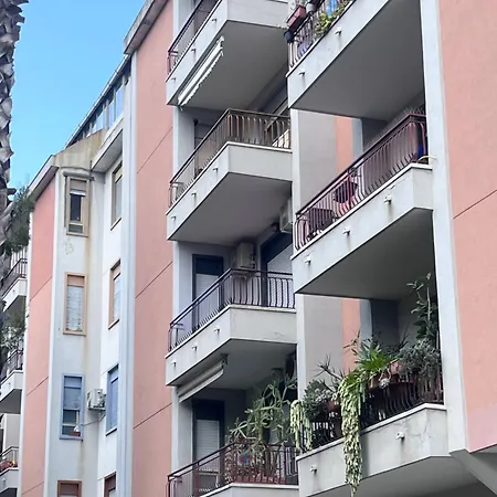 아파트 Allegracore House *